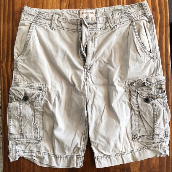 EXPRESS Cargo Shorts - Picture 1 of 3